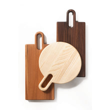 Load image into Gallery viewer, Halikko Serving & Cutting Board Ash – Ø M